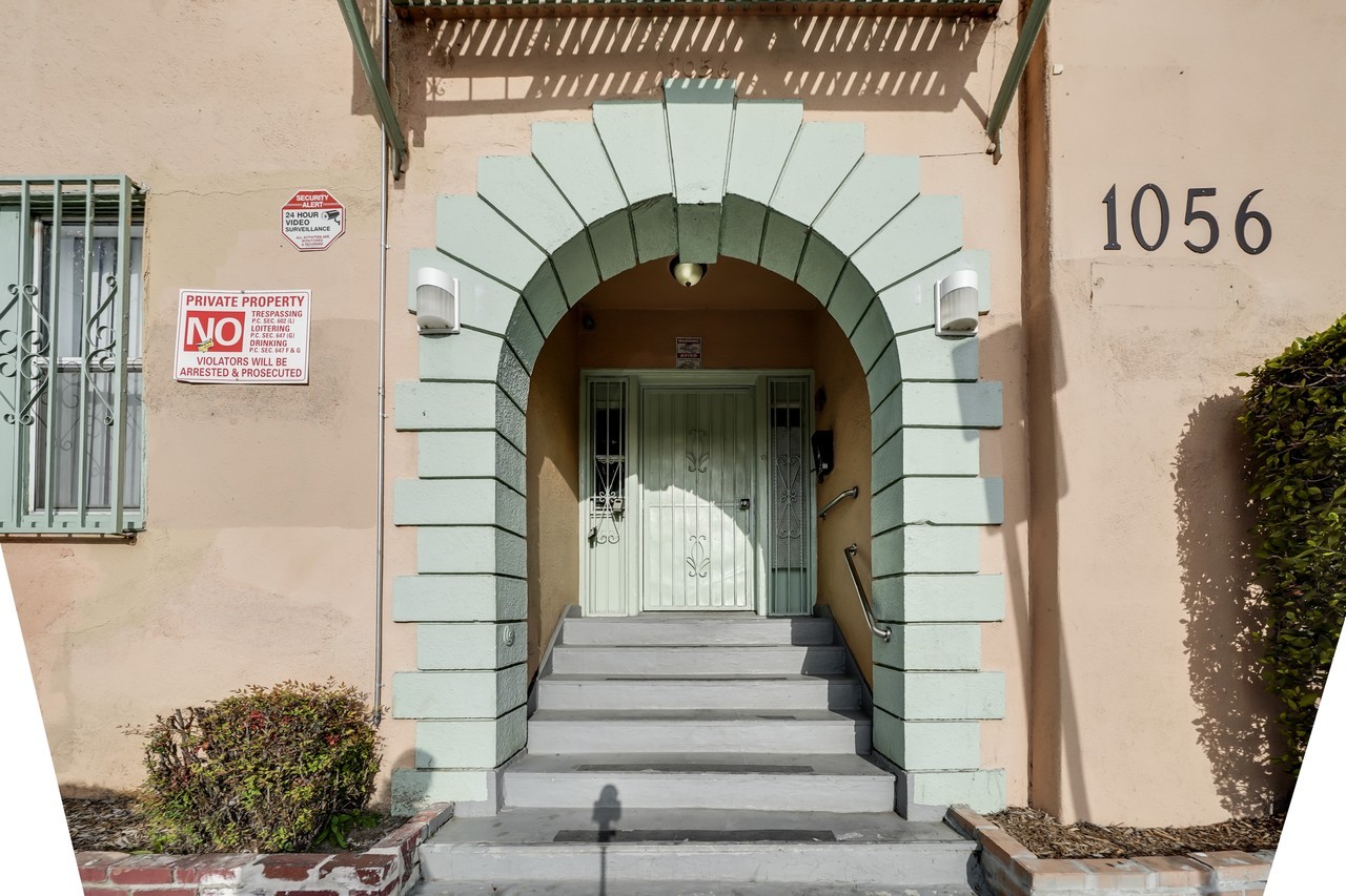 1056 South Normandie Avenue #203D - Photo 3 of 17