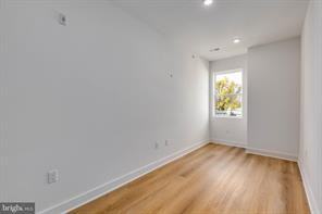 1222 W Silver St #3 - Photo 4 of 14