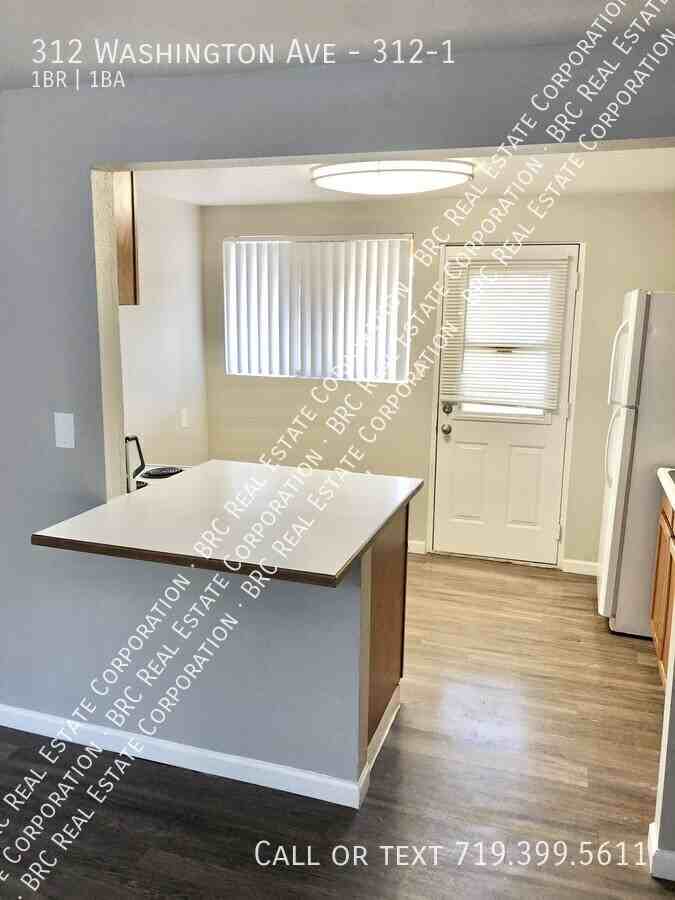 312 Washington Ave #312-1 - Photo 2 of 11