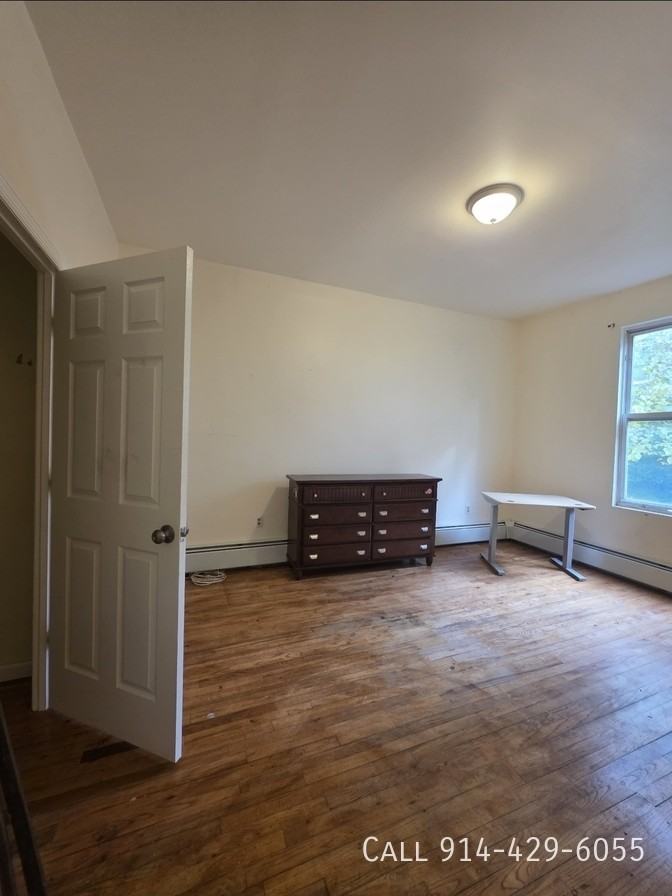 296 Woodworth Ave - Photo 2 of 11