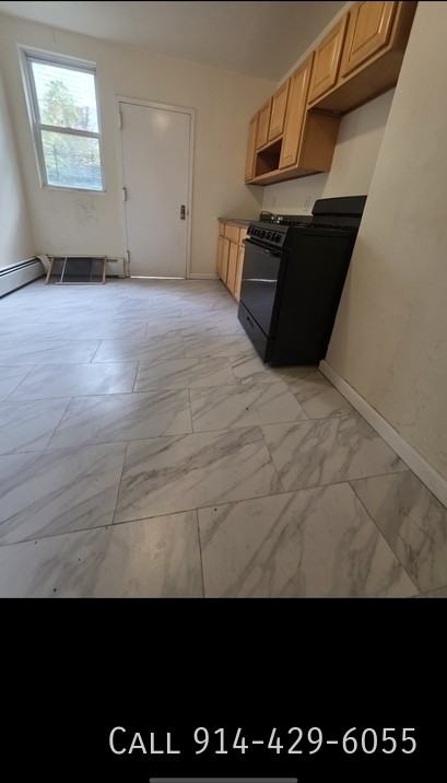 296 Woodworth Ave - Photo 5 of 11