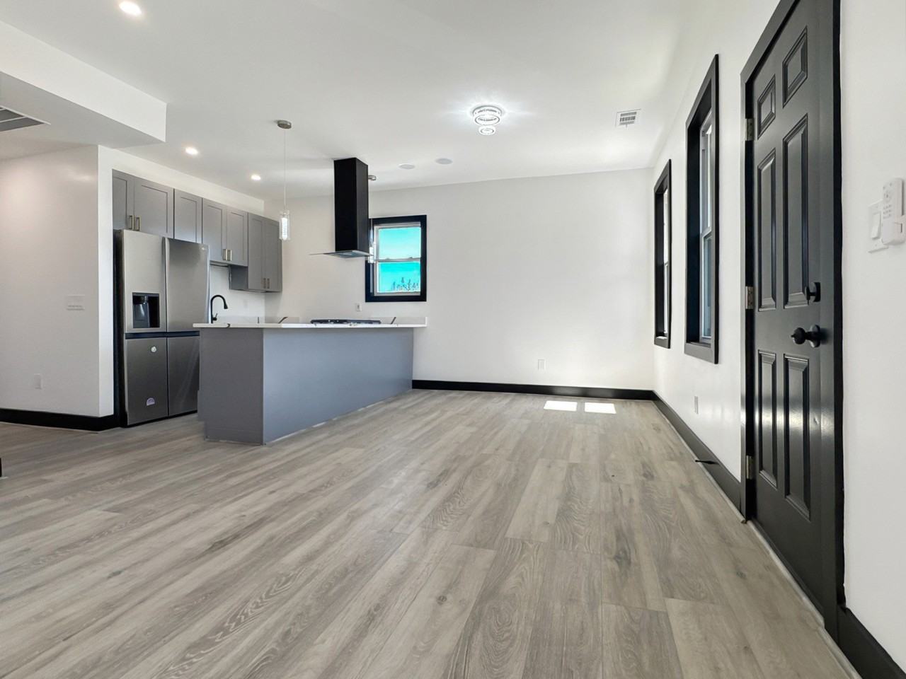 2325 Reisterstown Road #C - Photo 2 of 19