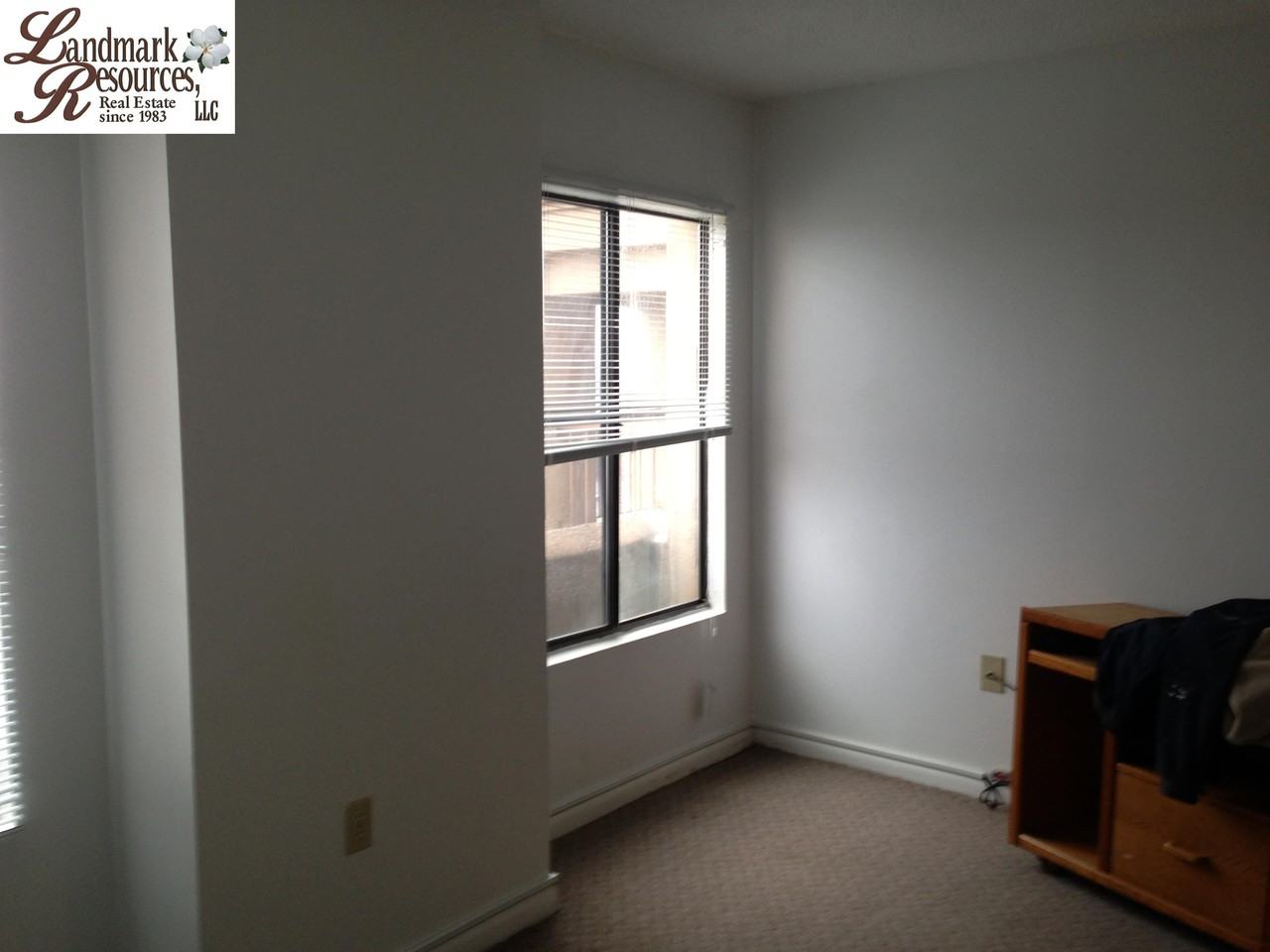 1600 Park Circle #1211 - Photo 4 of 7