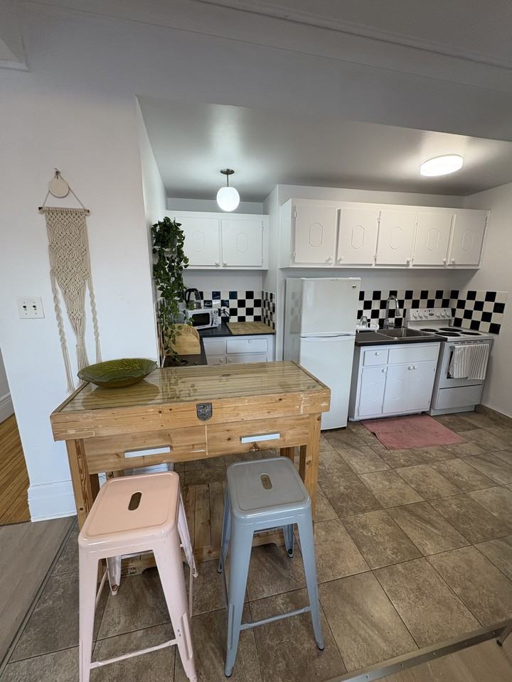 Rue Aylmer - Photo 4 of 11