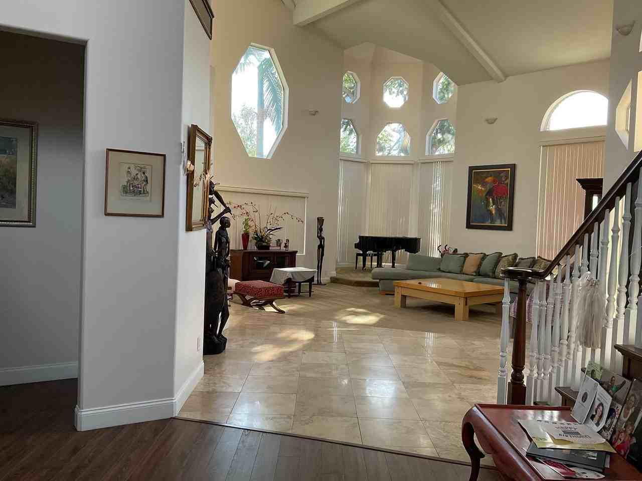 1730 Rocky Road - Photo 4 of 27