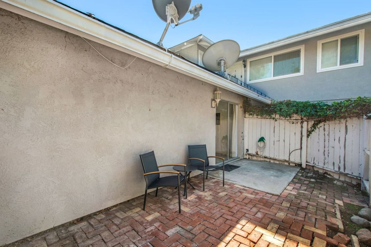 418 Nobel Avenue #A - Photo 3 of 27