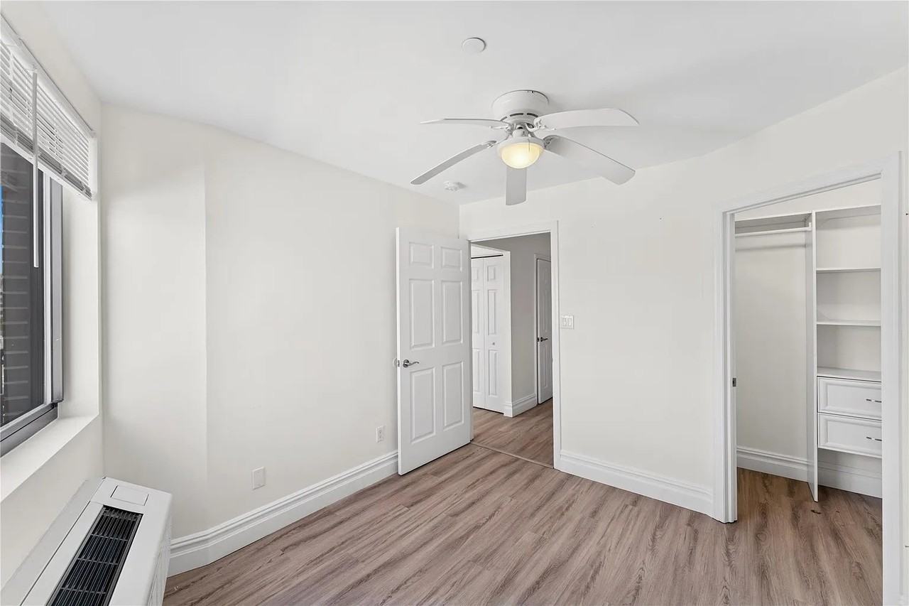 13546 Grand Central Pkwy #3A - Photo 7 of 17