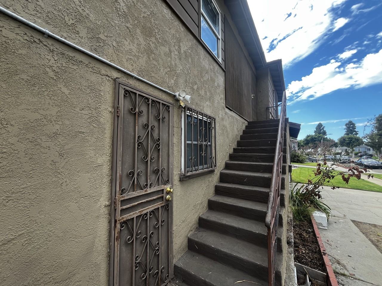 2716 W 101st St #NA - Photo 4 of 41