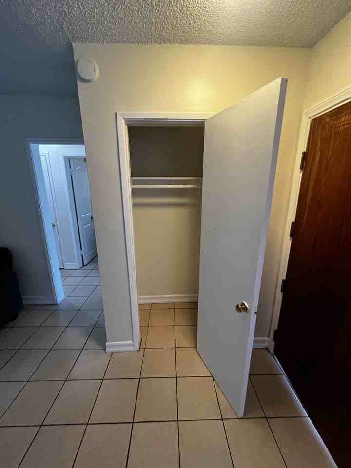 2716 W 101st St #NA - Photo 7 of 41