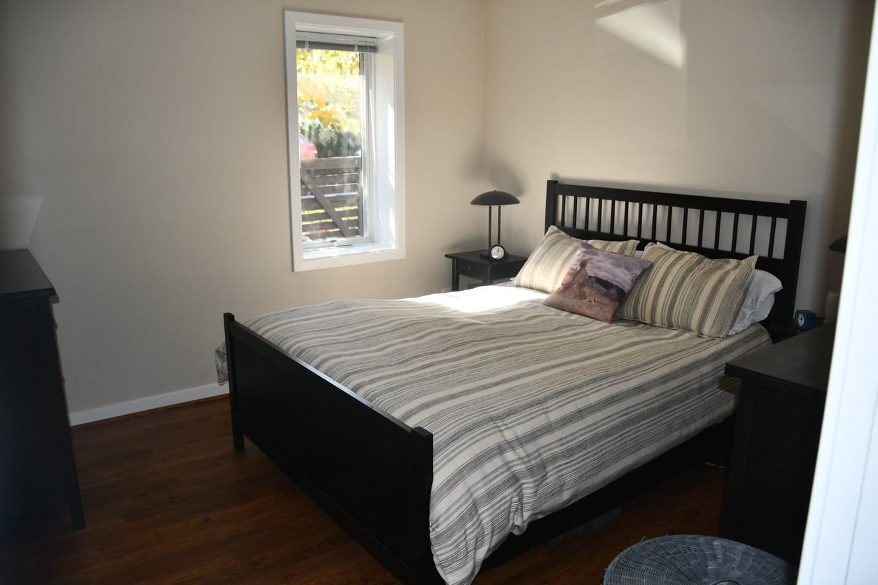 630 Park Street #C - Photo 6 of 8