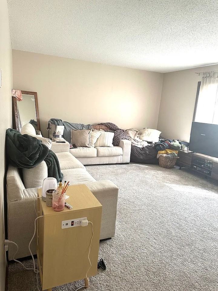 108 5th Street North #2 - Photo 4 of 6