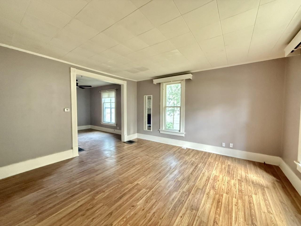 210 E Washington St #1 - Photo 3 of 10