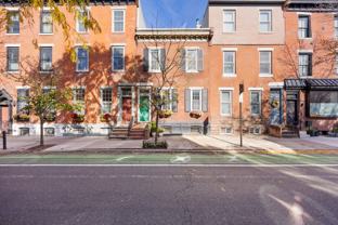 2207 Lombard St #NA - Photo 1 of 1