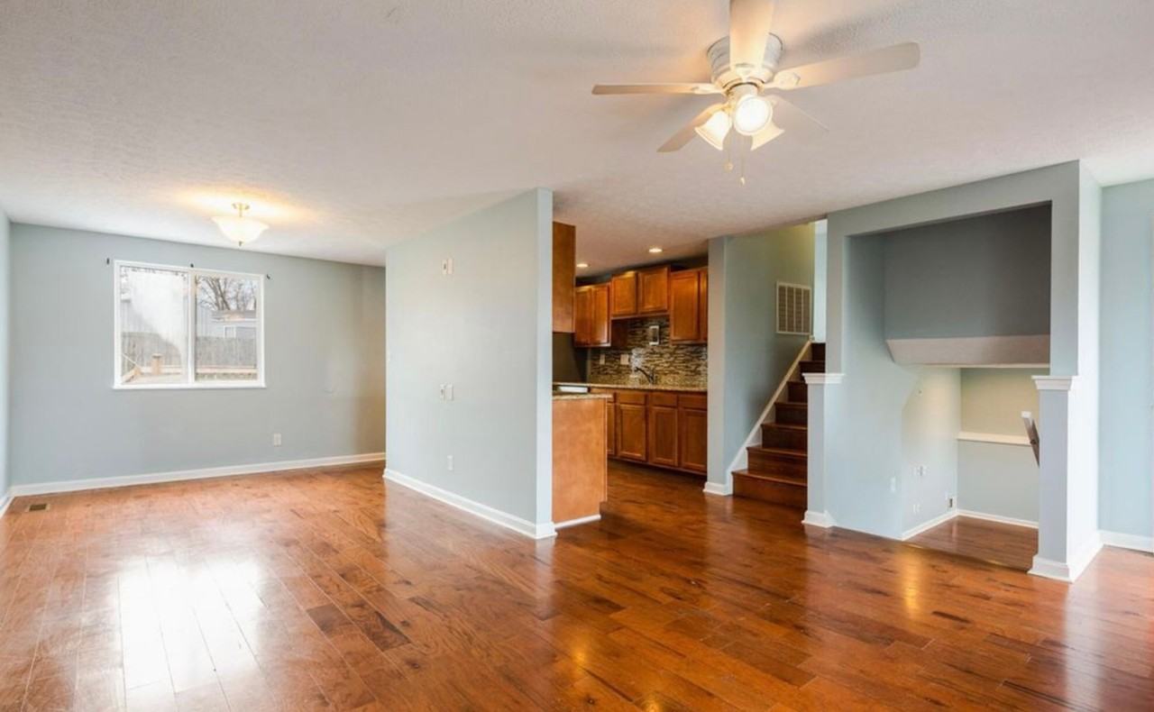 5402 Hasbrook Dr - Photo 4 of 18