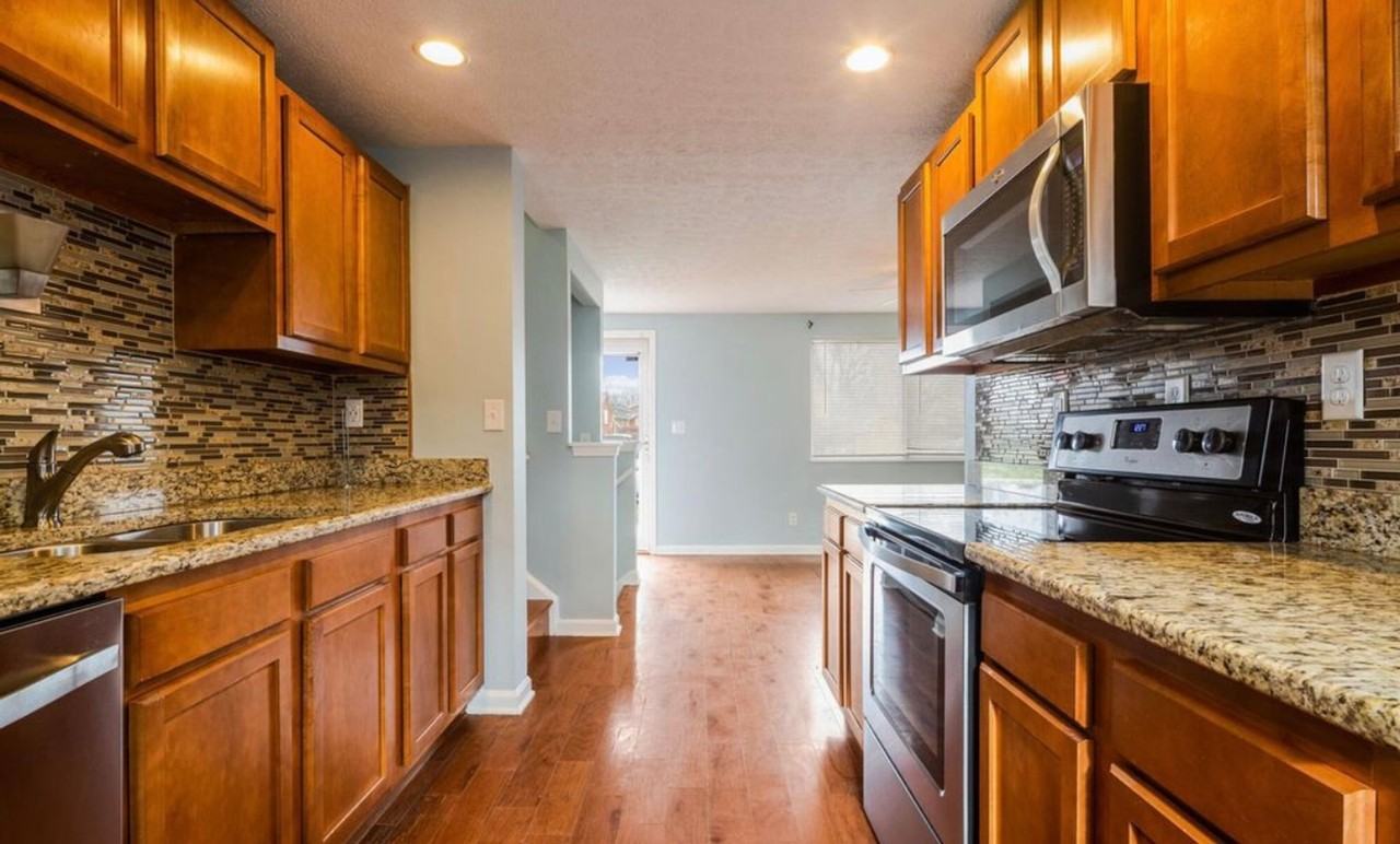 5402 Hasbrook Dr - Photo 6 of 18