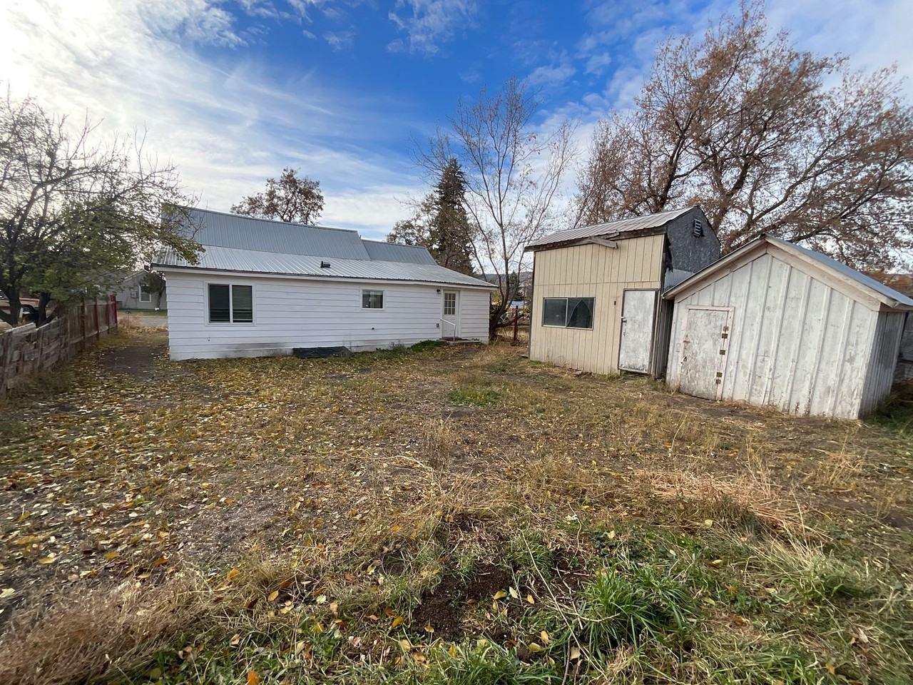 547 East Hickory Street - Photo 2 of 13