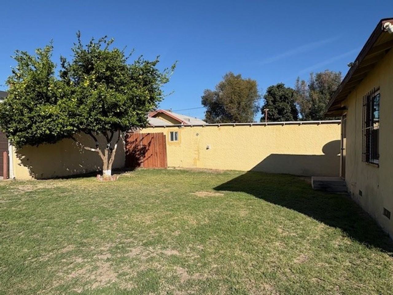6601 Bear Ave - Photo 3 of 15