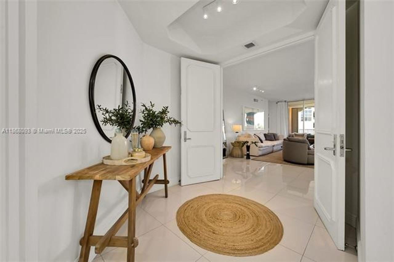 733 Crandon Blvd #406 - Photo 2 of 24