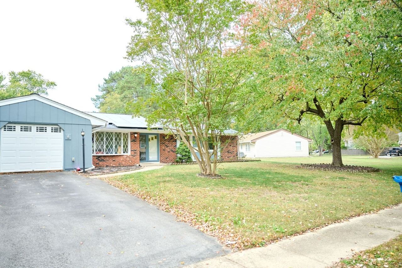 1314 Harwich Dr - Photo 3 of 33