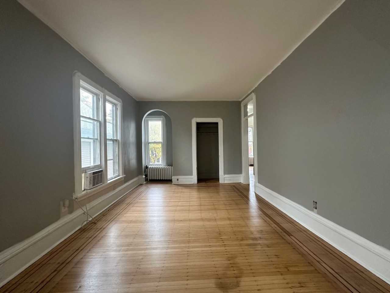 2711 Aldrich Ave S - Photo 2 of 8