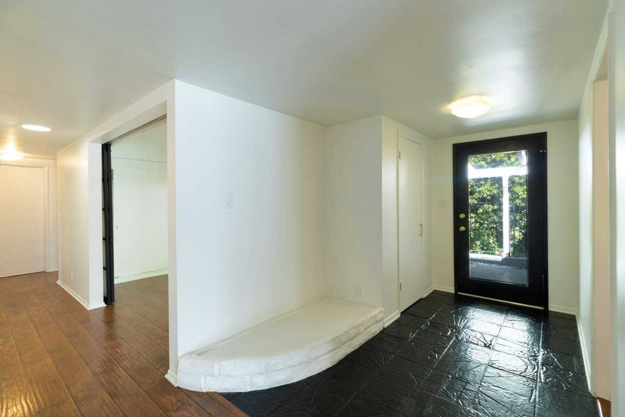 5652 Fallbrook Avenue - Photo 3 of 25