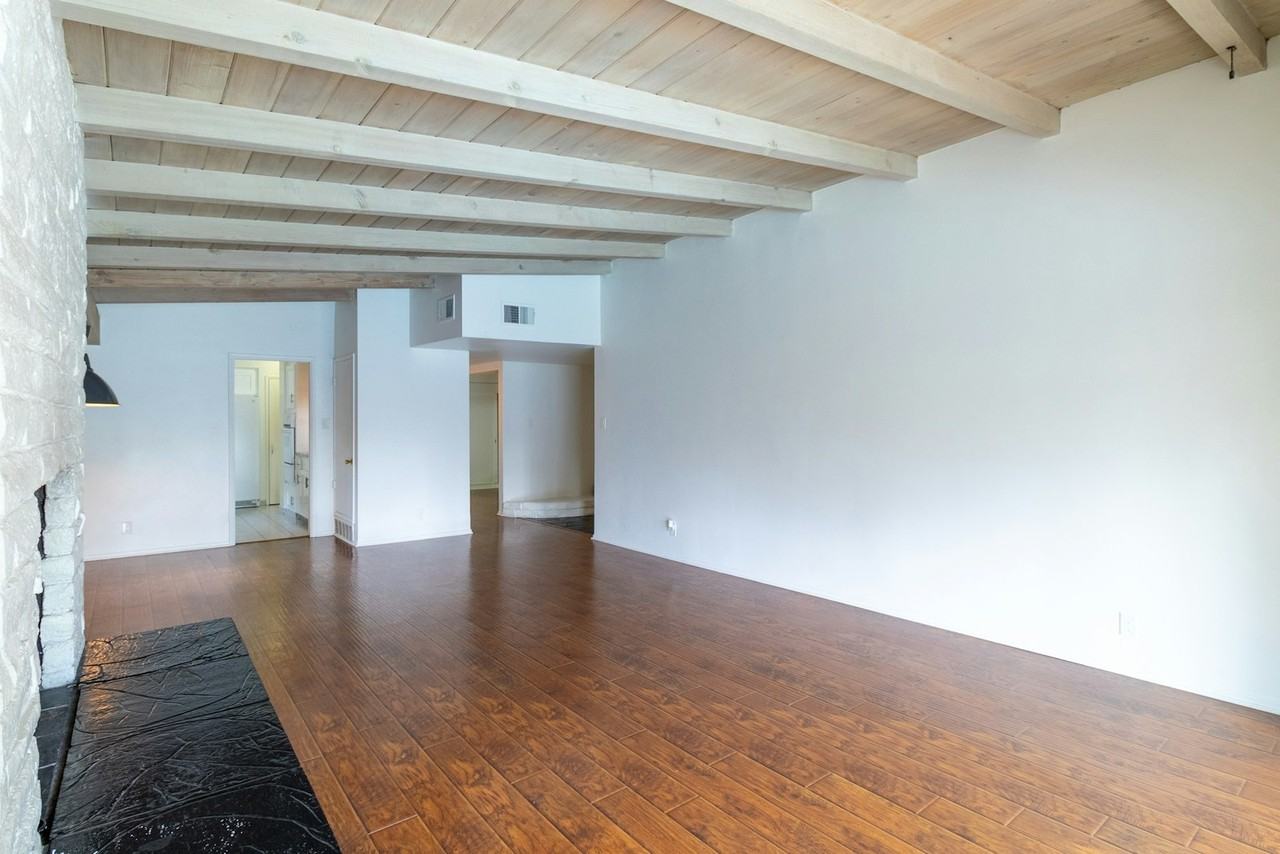 5652 Fallbrook Avenue - Photo 6 of 25