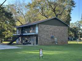 featured image of 4 Eatonville Rd