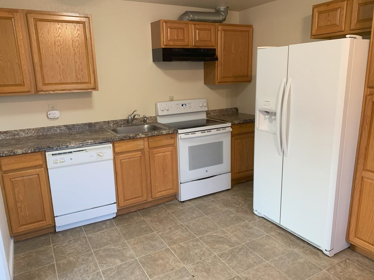 2735 Hefner Avenue #NA - Photo 5 of 13