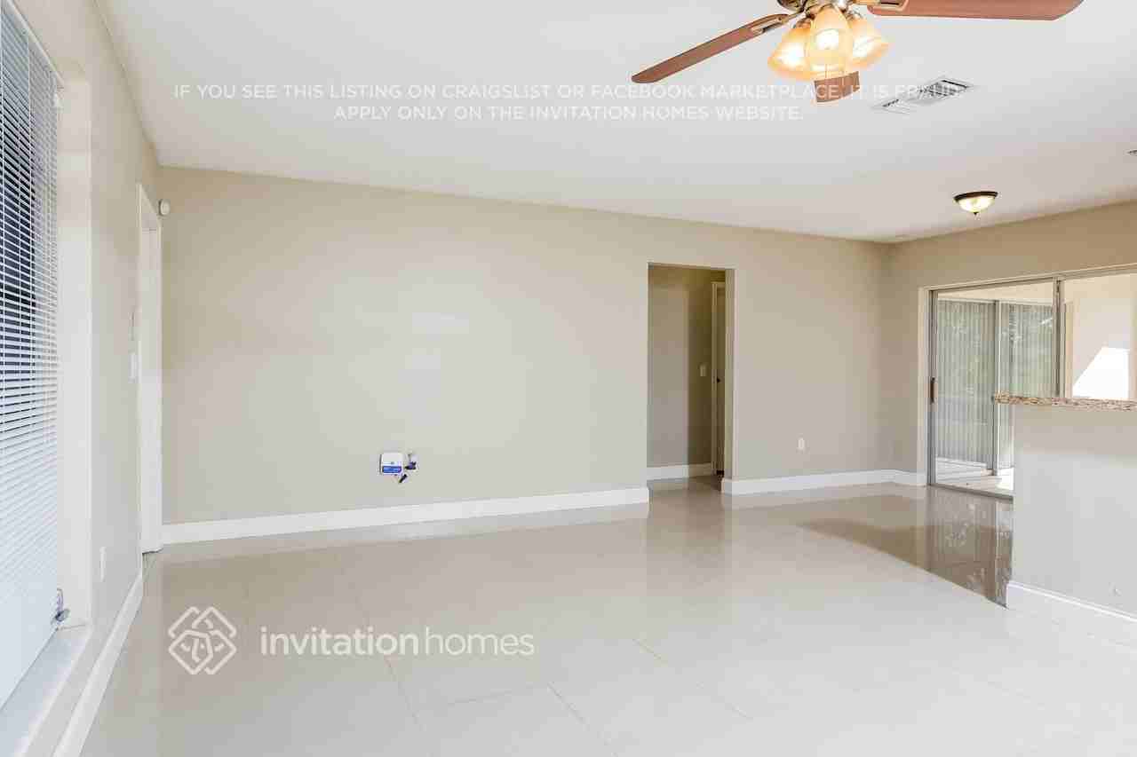 8320 Nw 24th Pl - Photo 3 of 14