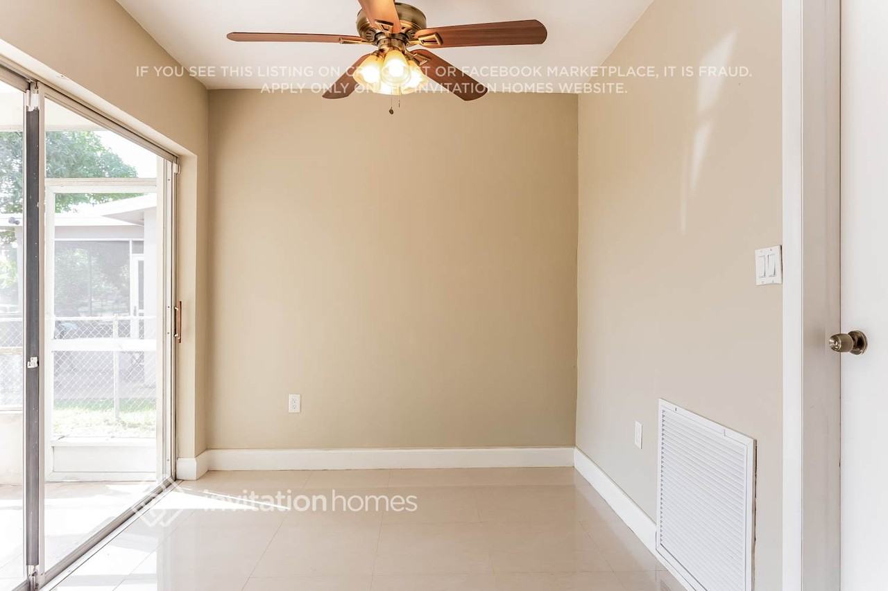 8320 Nw 24th Pl - Photo 7 of 14