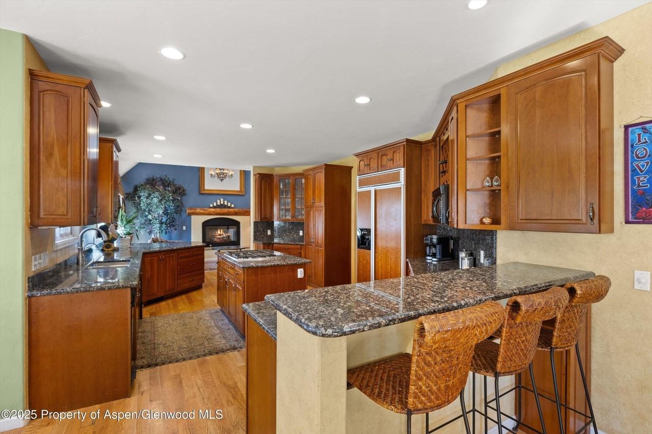 7 Buckskin Ct - Photo 7 of 30