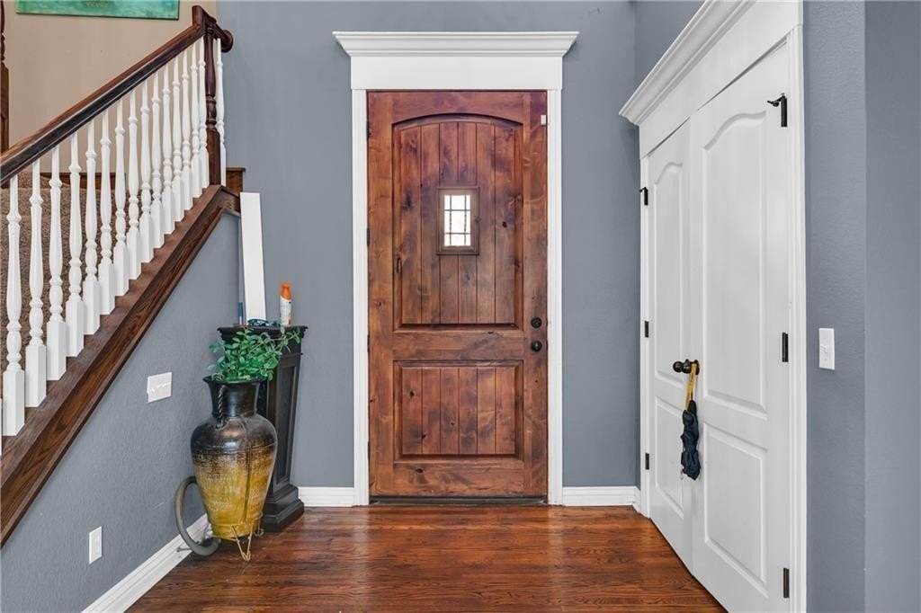 2265 N Covington Park Blvd - Photo 5 of 28