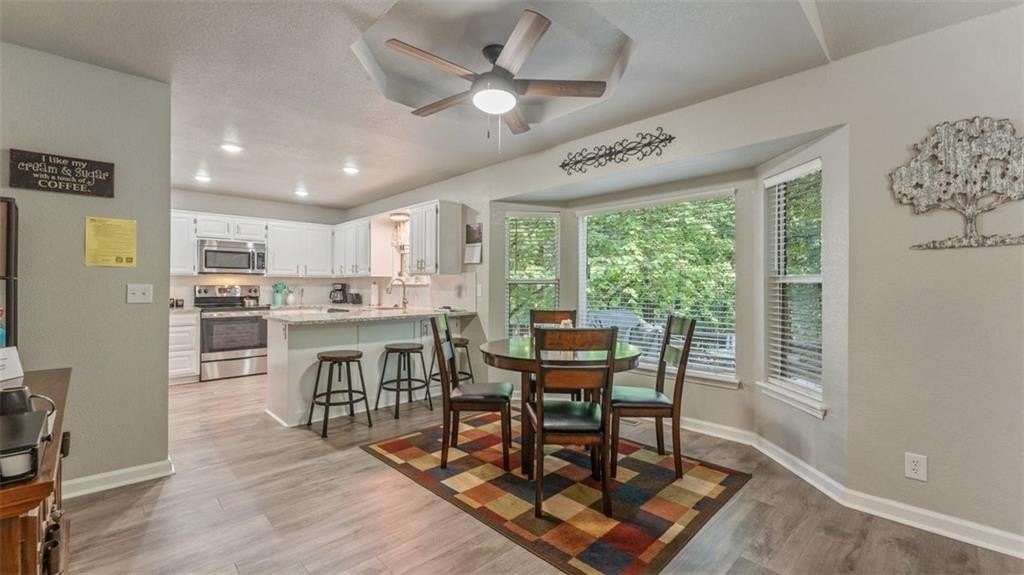 9 Elvendon Dr - Photo 7 of 32