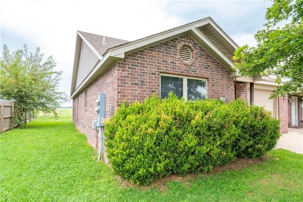 905 Meghan Ct #A - Photo 2 of 14