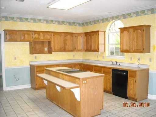 102 Hands Cove Ln - Photo 3 of 13