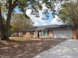 featured image of 2706 Westwood Main Dr