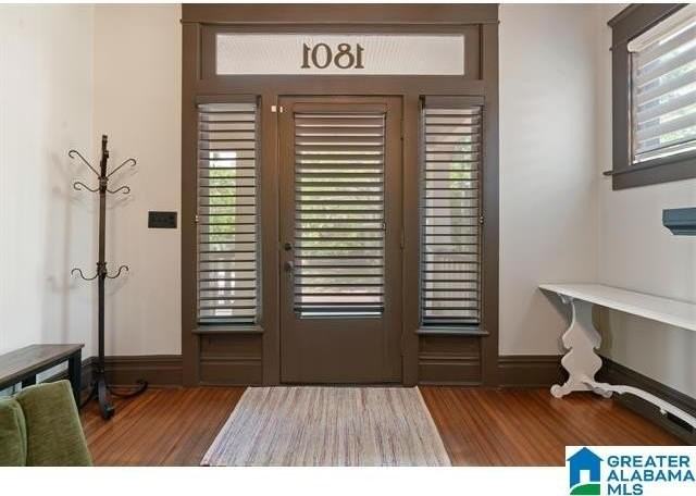 1801 11th Pl S - Photo 4 of 50