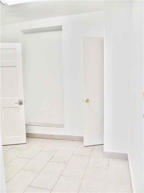 2918 Avenue R - Photo 6 of 16