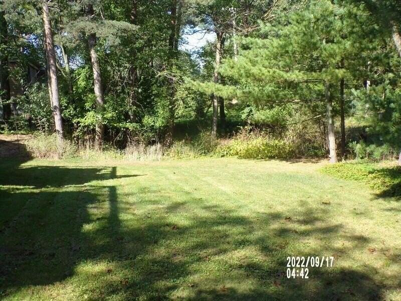 18158 Mohawk Dr - Photo 4 of 21