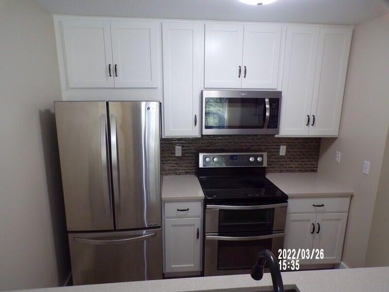 18158 Mohawk Dr - Photo 6 of 21