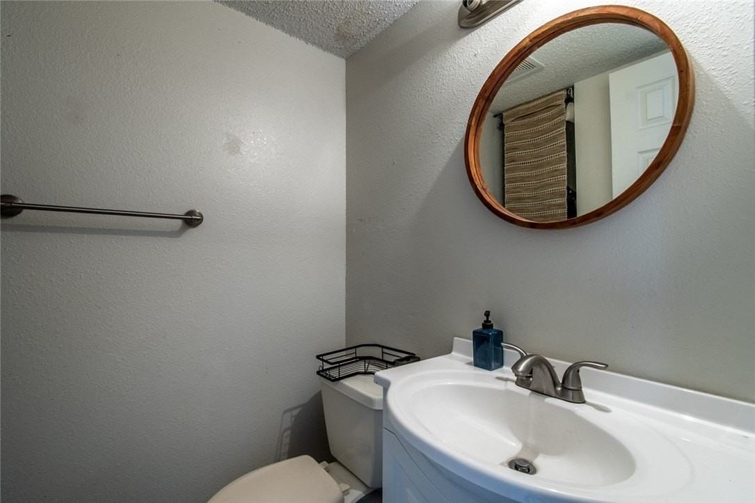 14213 Jackfish Ave - Photo 7 of 34