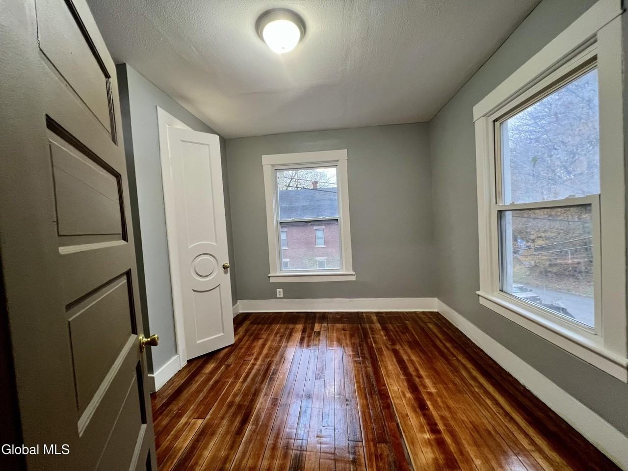 213 Vrooman Ave 1st Fl #1stFL - Photo 3 of 19