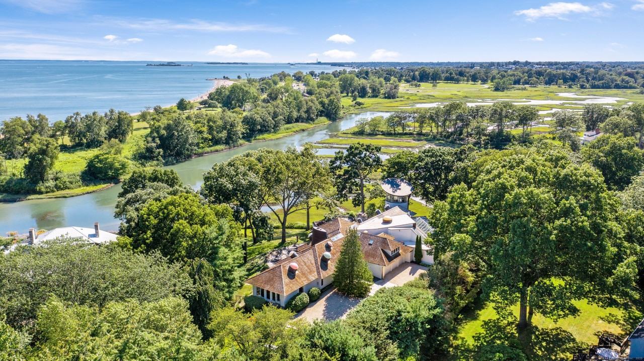 11 Beachside Cmn - Photo 3 of 40