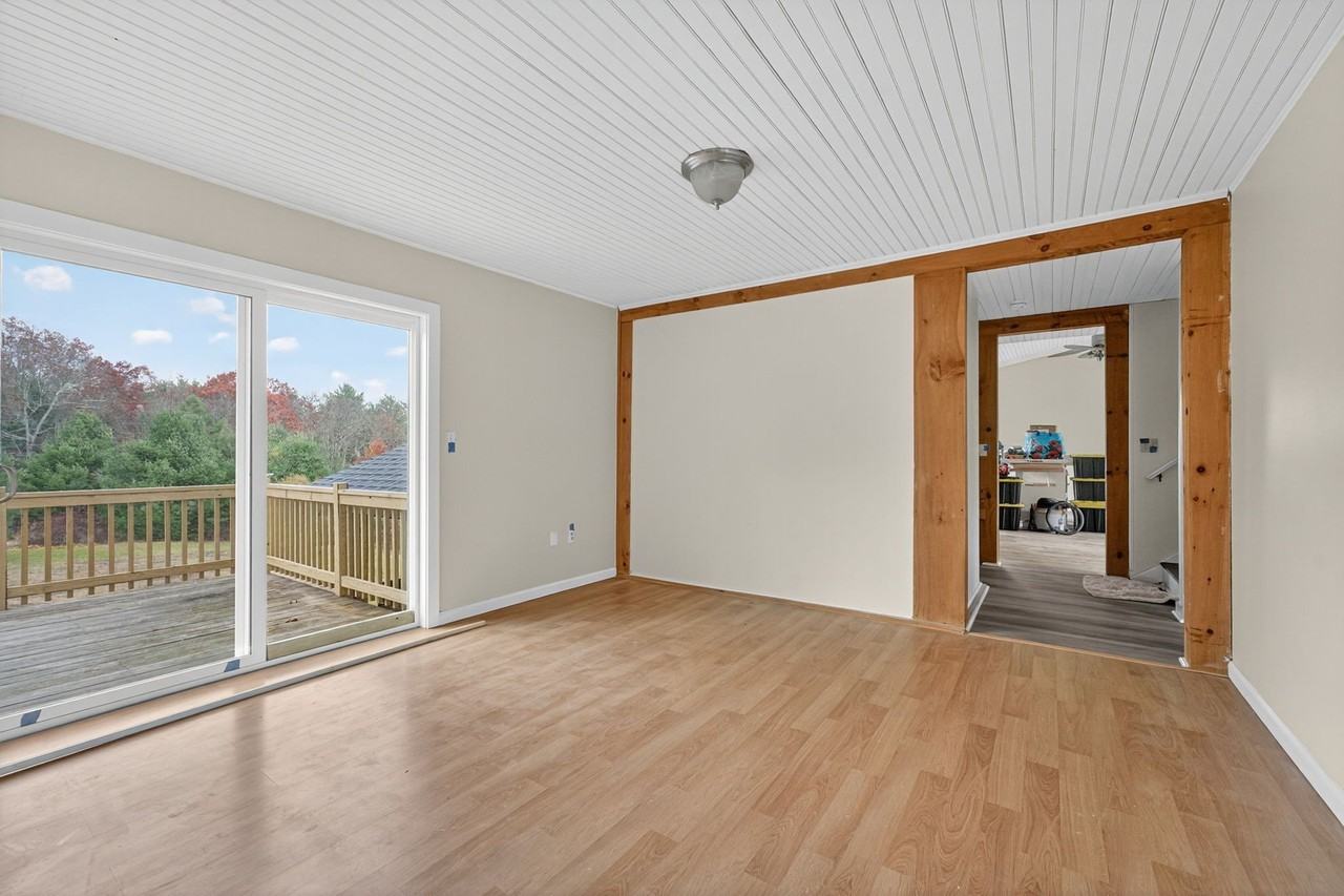 132 Furnace Ave - Photo 7 of 33