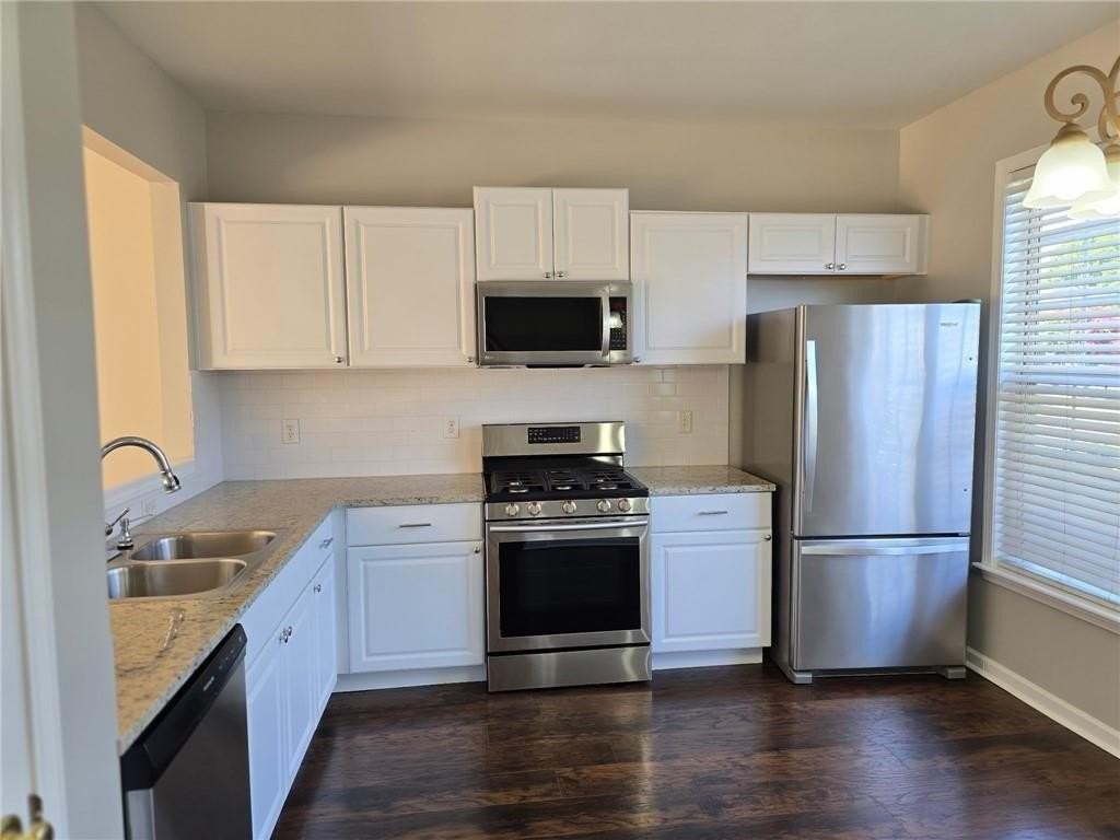 1702 Stanwood Drive Northwest - Photo 3 of 15