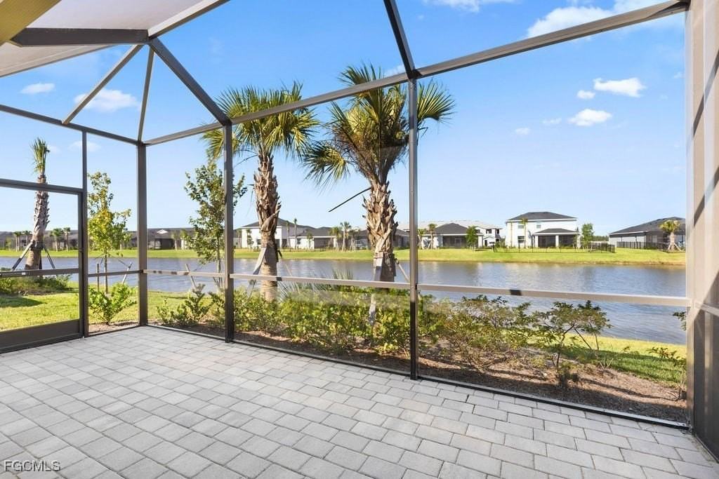 14911 Anchorage Rd - Photo 3 of 23