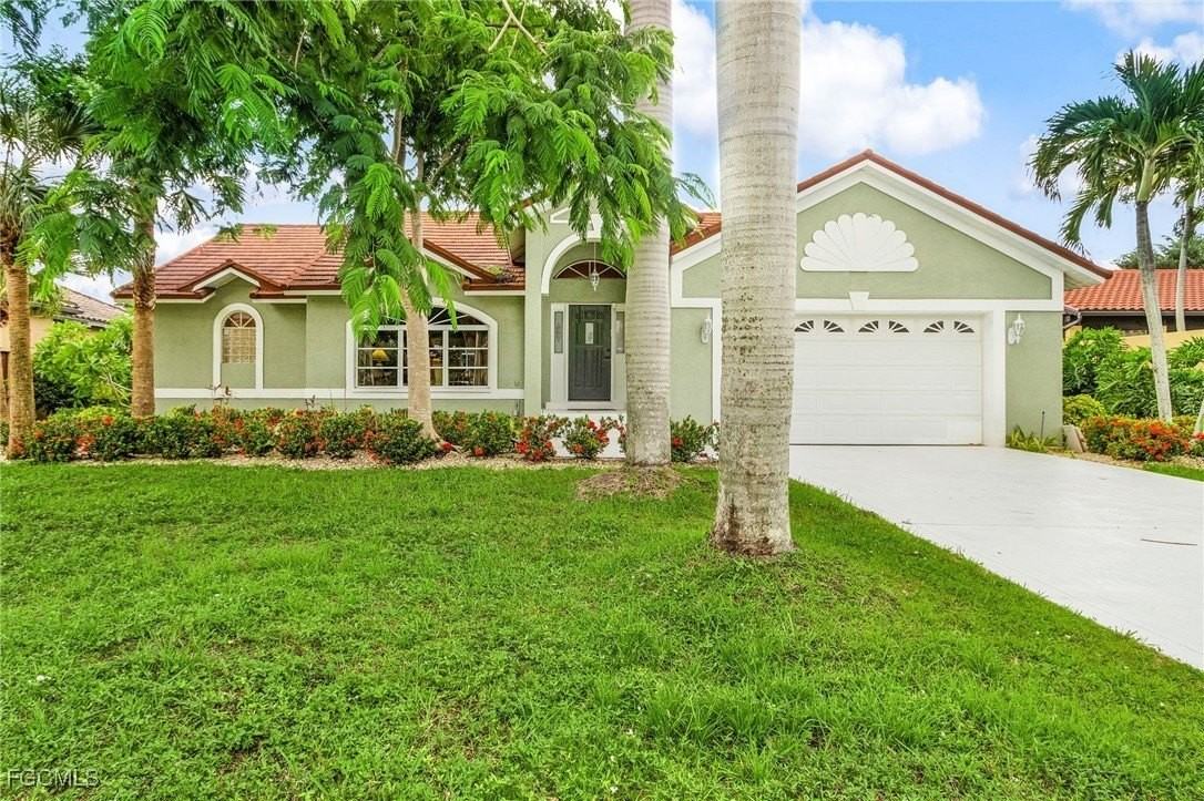 8549 S Lake Cir - Photo 2 of 49