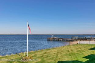 324 Shore Dr #E4 - Photo 1 of 1