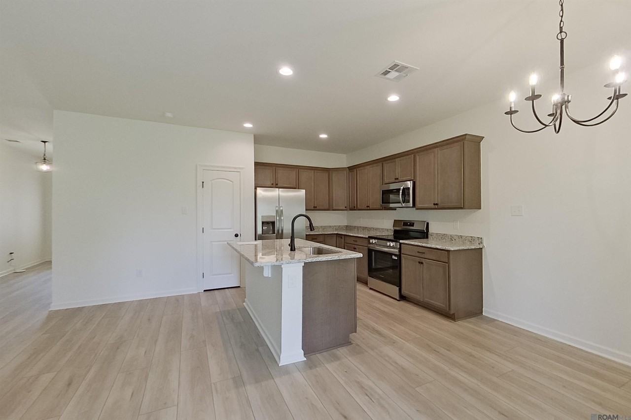 115 Rainfall Ln - Photo 5 of 17