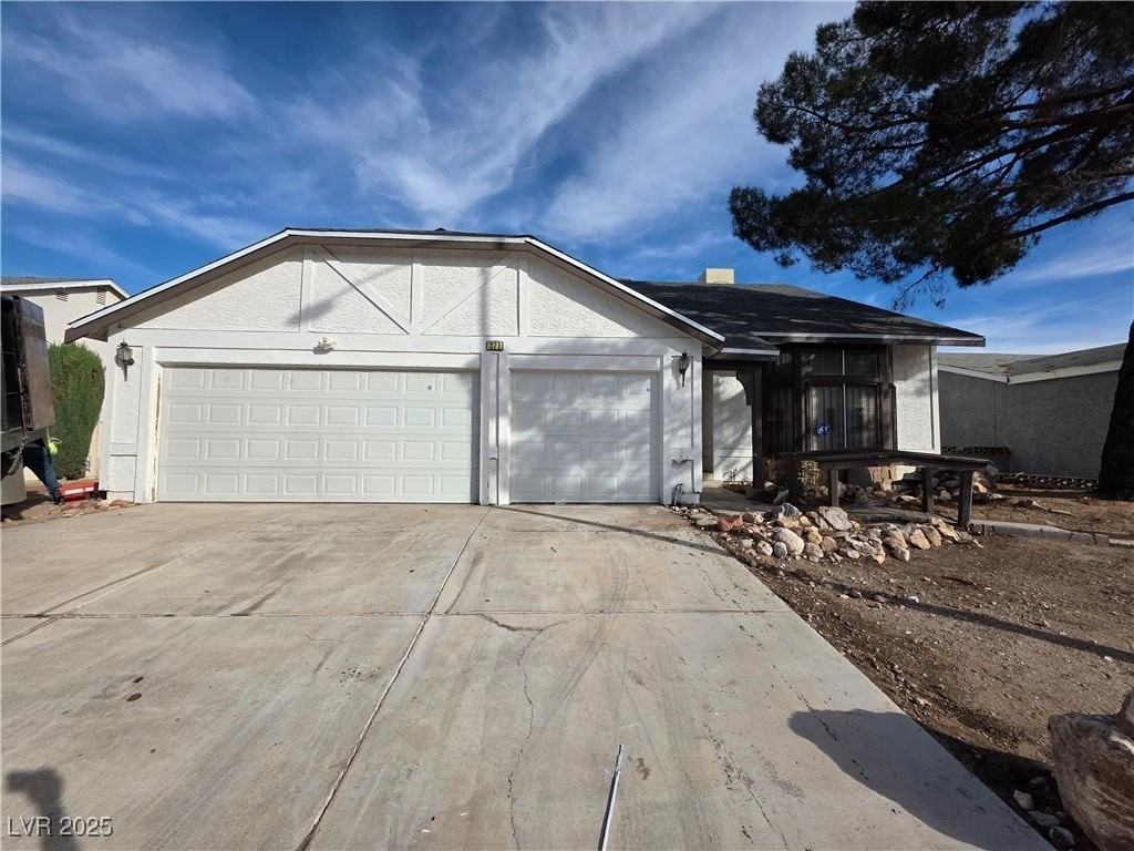 321 Bent Creek Drive - Photo 2 of 50